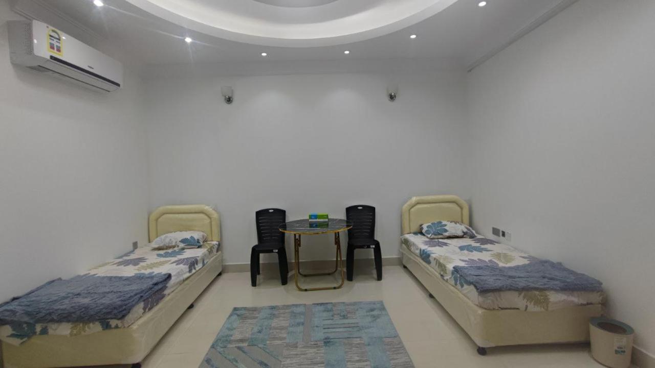 Noyan Auberge de jeunesse